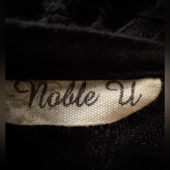 Noble U Black Ruffle Top - Picture 3 of 3